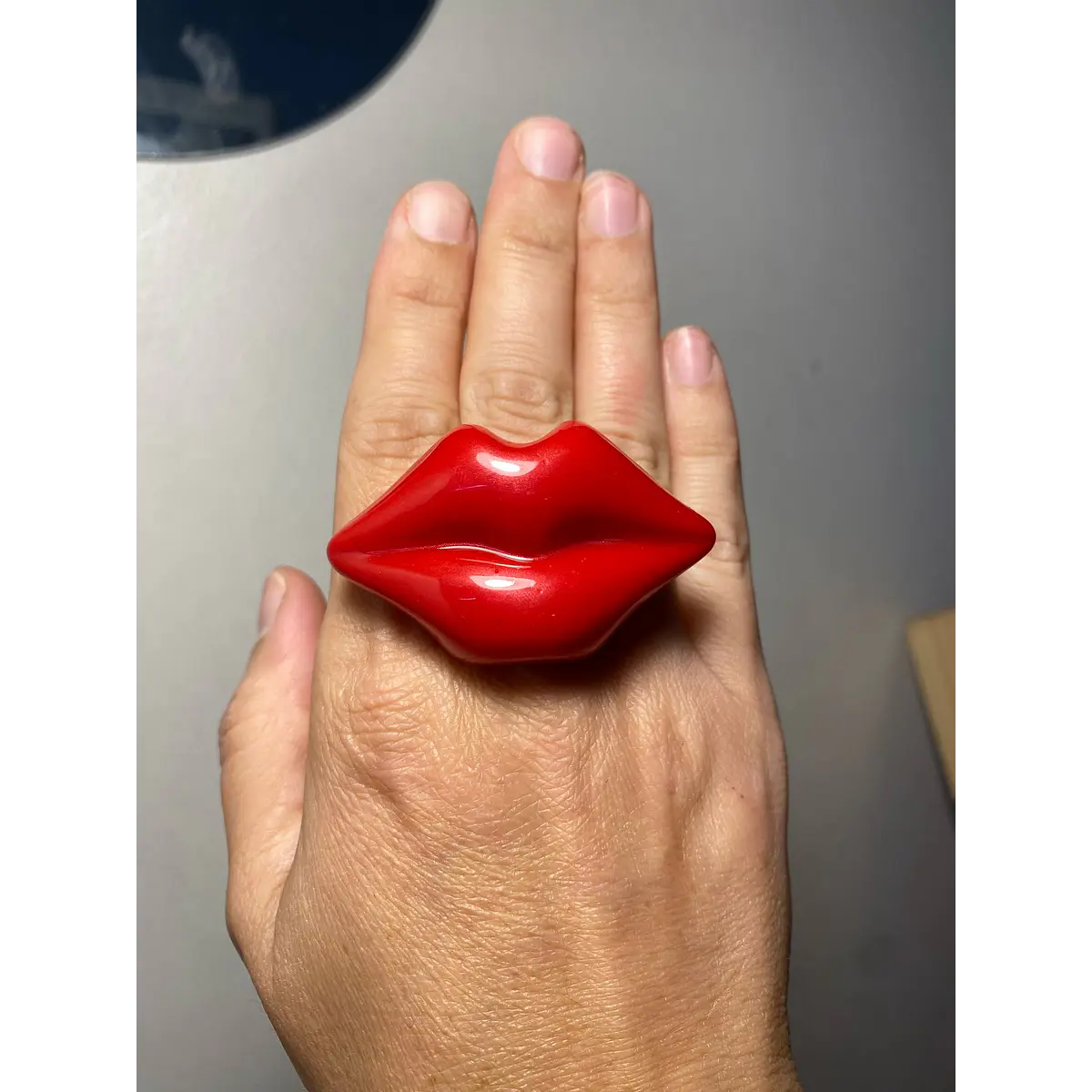 Anillo Boca Dalí