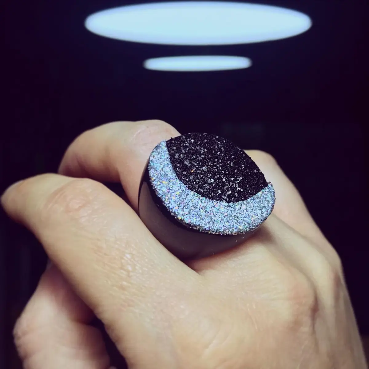 Anillo DanoLuna escarchado relieve