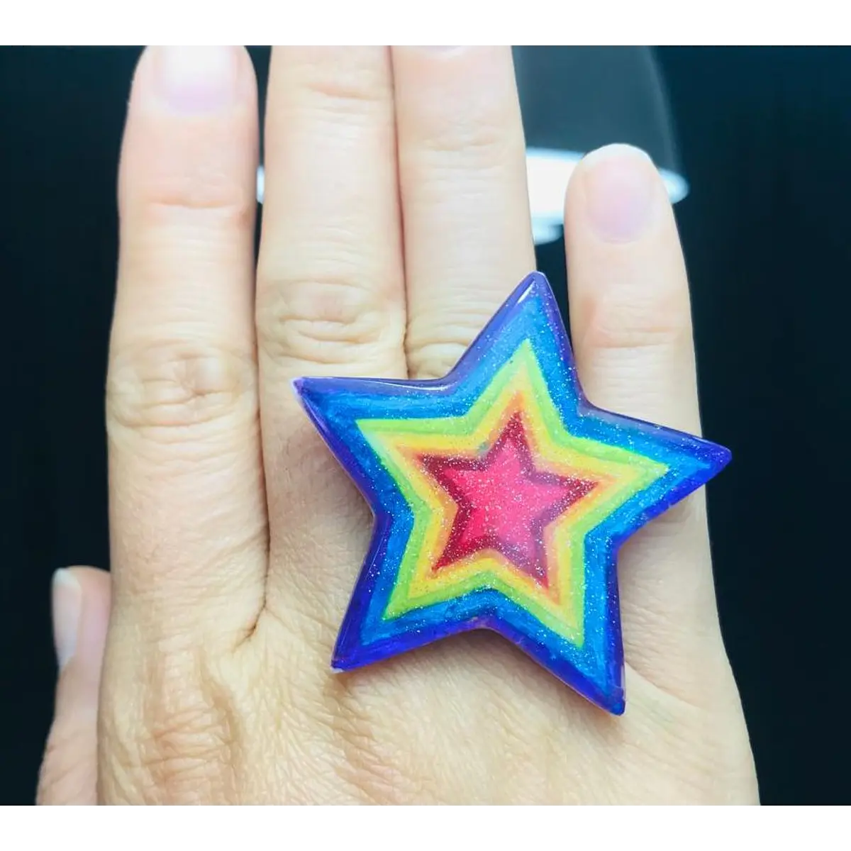 Anillo estrella colores y brillo STOCK