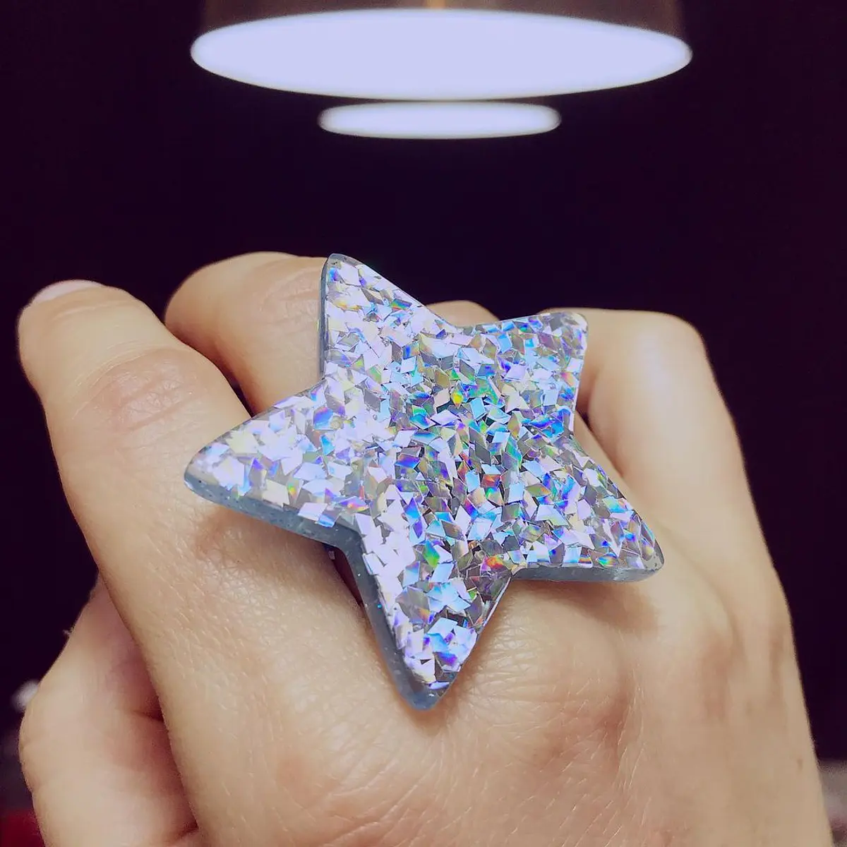 Anillo estrella plana brillos rombos tornasol claros