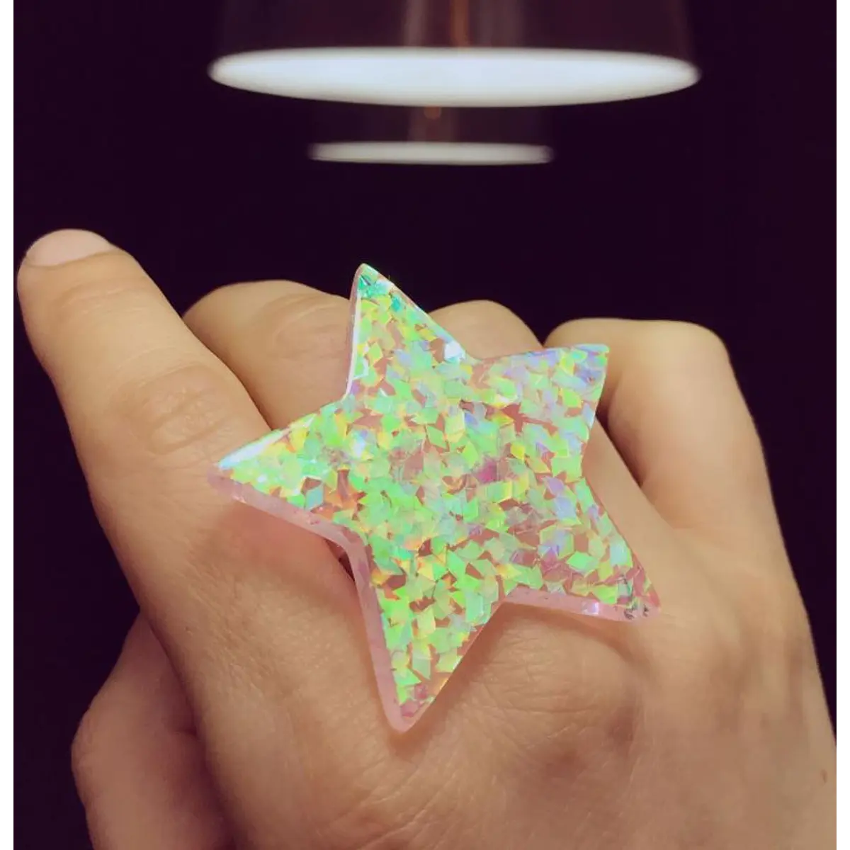 Anillo estrella plana brillos rombos tornasol rosa