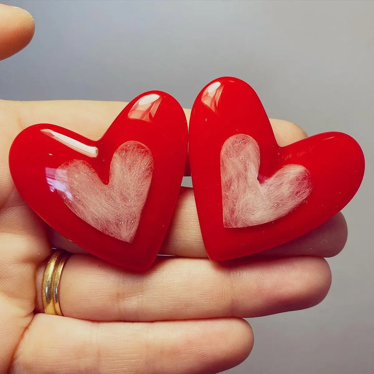 Aros corazón dobe centro cabello