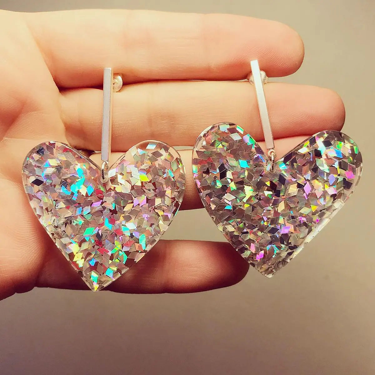 Aros corazón rombos tornasol