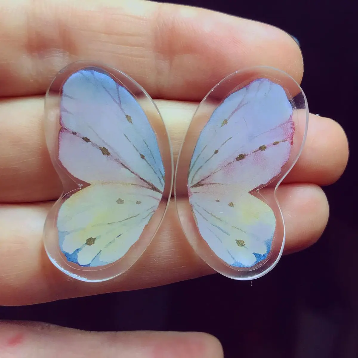 Aritos alas de mariposa