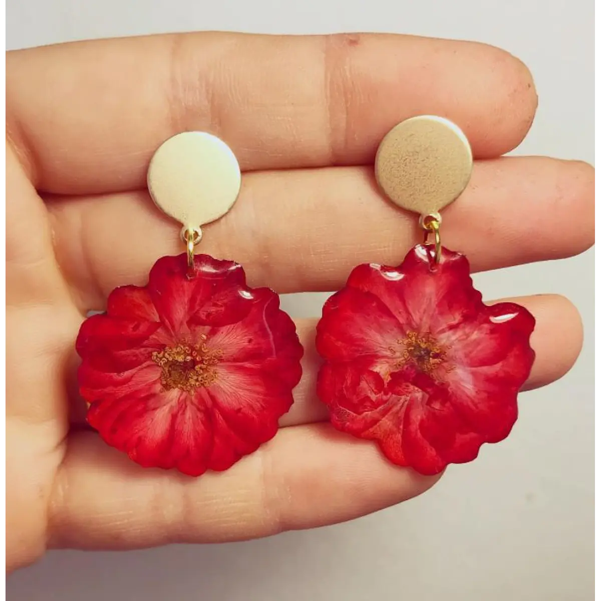 Aros Flores naturales rojos