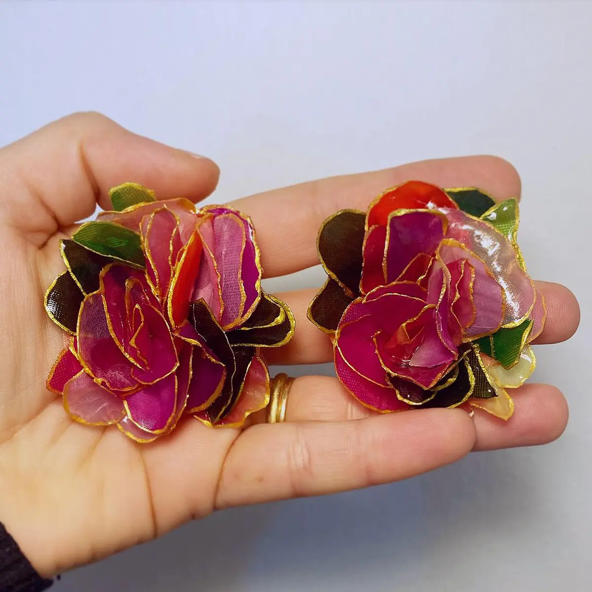 Aros Orgánicos tonos fucsias y verdes