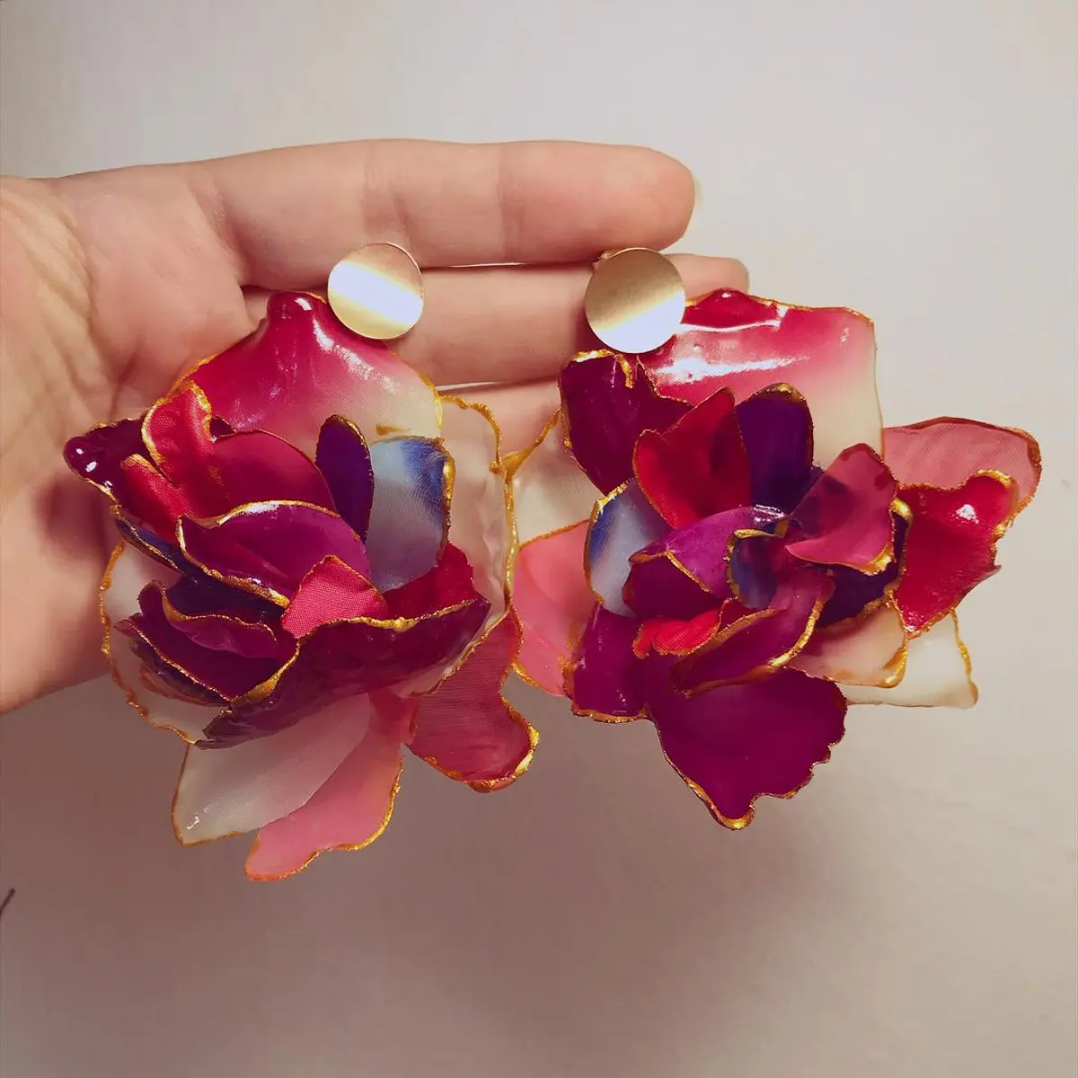 Aros orgánicos tonos fucsia y rosa